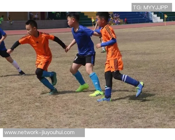 银河足球队日服全新赛季开启精彩赛事等你来战尽享足球乐趣